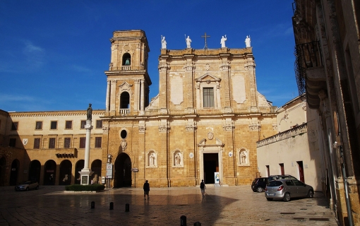 Cosa fare a Brindisi, un tour guidato per le strade tra sapori e cultura